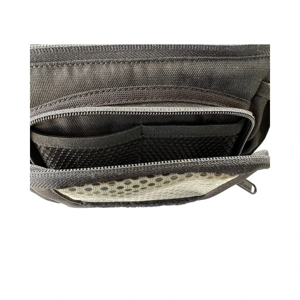 Lowepro Camera Shoulder Bag Black Nylon Padded Case with Strap‎ and Pockets